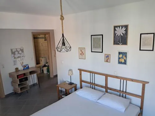 Makis rooms C