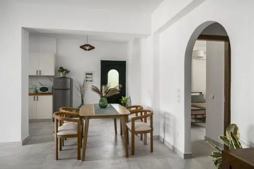 Conte Marco Sunny Garden Home
