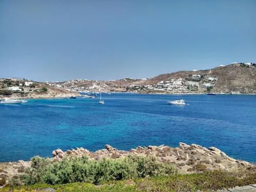 Beautiful house with stunning views in Costa Ilios