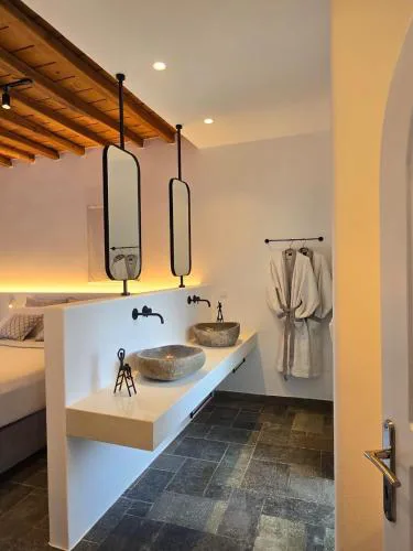 C Suites Mykonos
