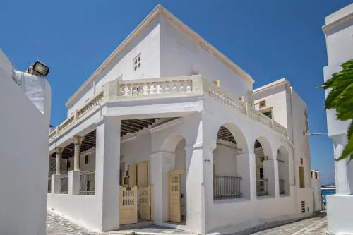 CAMBANIS MΑΝSION