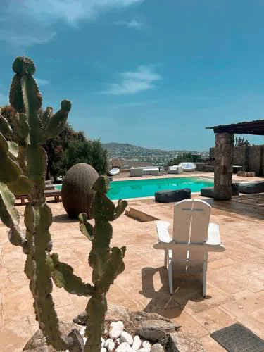 Dreamy Boho 5bed Villa with Pool and Ocean View