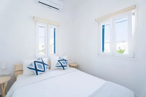 Eleanna's Cycladic Home