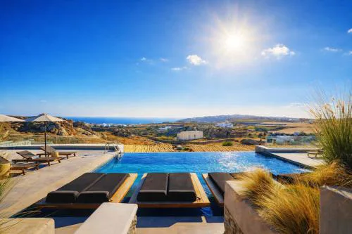 Evi Suites & Villas