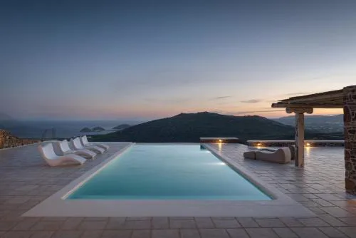 Mykonian Icon Villa