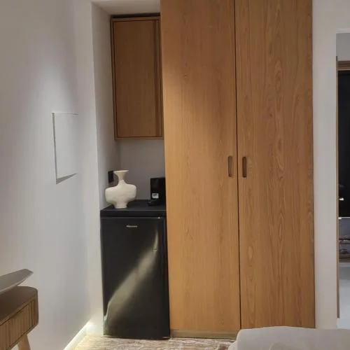 Oro suites budget