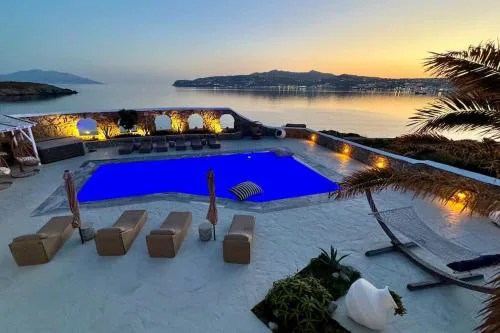Stay Waterfront - Stunning 6 bedroom Villa Annita with Pool