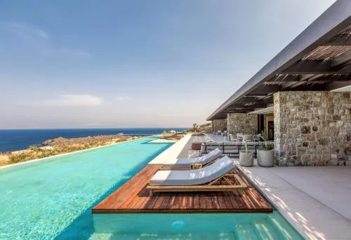 Untold Mykonos