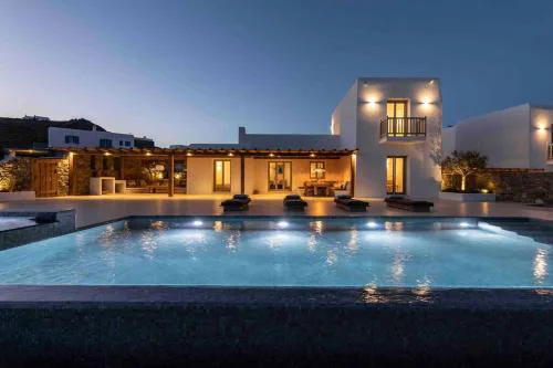 Villa Stephanie with heated pool, by Red Windmill Villas