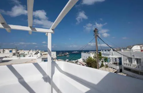 Yalos View Suite by Toy Mykonos