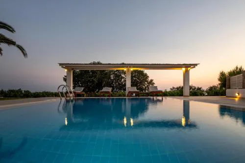 Villa Vinaria Litoa Waterfront