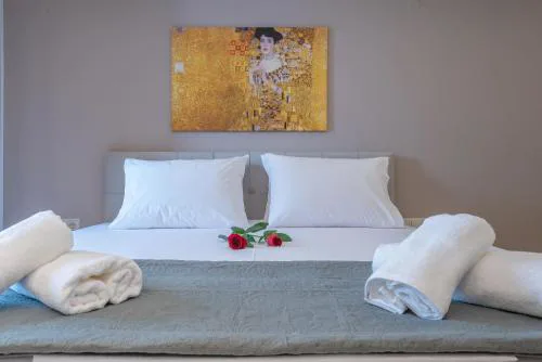 OLYMPIA ROOMS