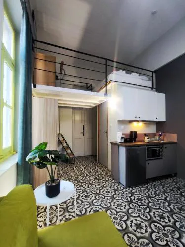Apartment Studio 7