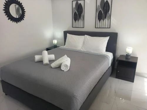 Lemon Suites