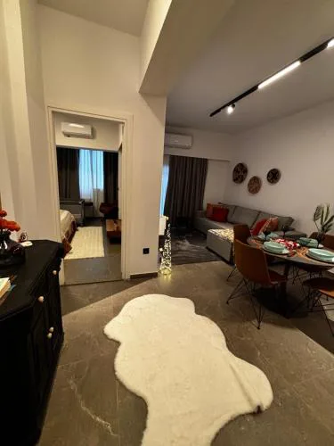 Melissa luxury apartment