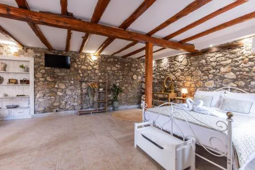 The Stone suite