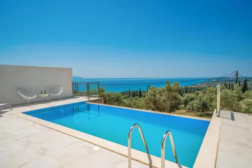 Villa Straw Cottage by Villa Plus