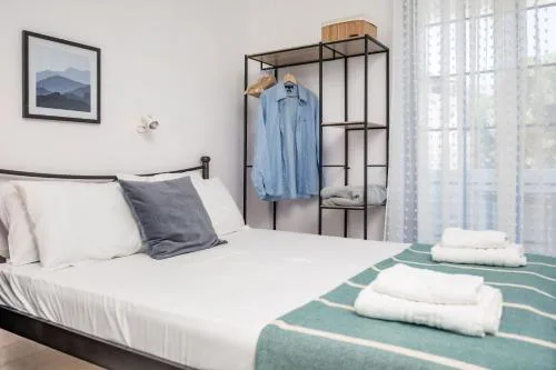 Hippocampus Apartments 2 min walk from the beach