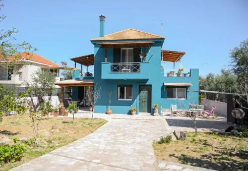 Ionnisos Traditional Home