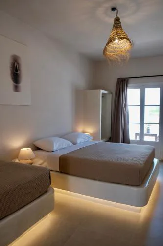 Cycladic Charm