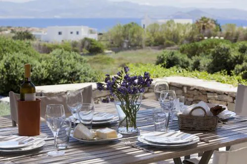 Kallisti Myrtia · Idyllic Holiday Villa - Views, Garden, nr Beach