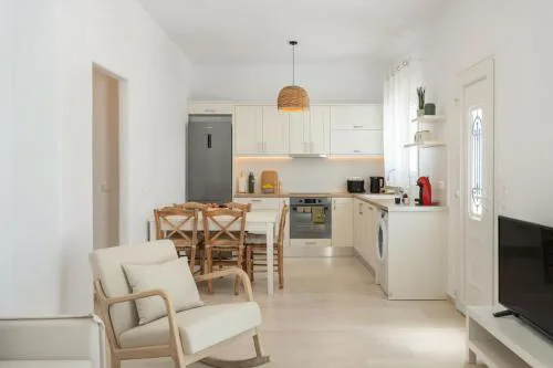 Naousa - 2BR Cycladic Town-House - Jasper