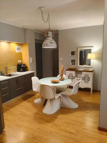 Portatif Apartments