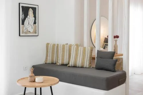 Caramelia Suite