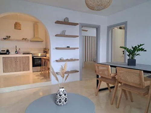 Charming Cozy Suites