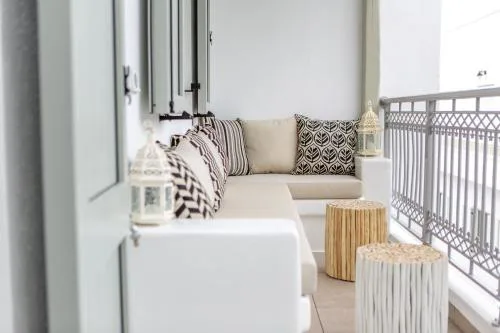 Elaya Cycladic Apartment, Naxos Town, by NaxosVibe