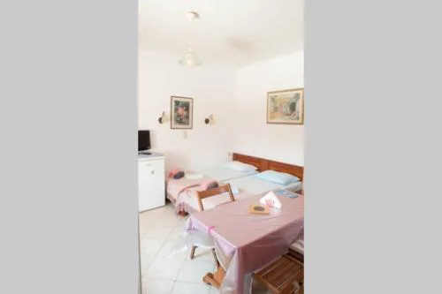 Esthir s guest house- sea view