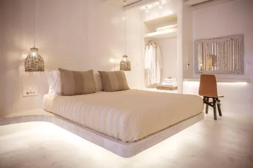 Luxury Naxos Villas Premium Suite Air Conditioning Outdoor Pool