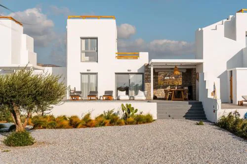 Maison Solea, Plaka