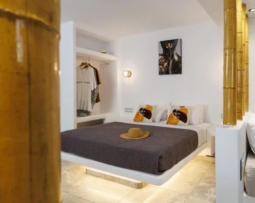 MeraKey Naxos