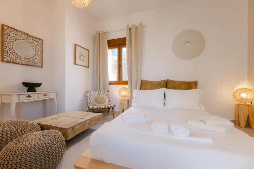 Naxian Harmony Town Suites