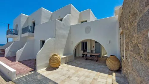 Naxos Town 1 Beach front apartment