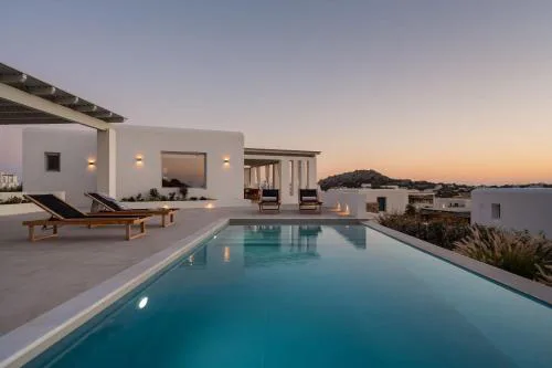 Villa Dia, Just 50m from Mikri Vigla Beach, Naxos