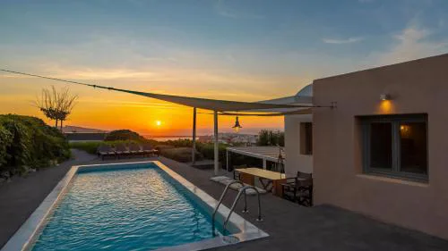 270 Oias View