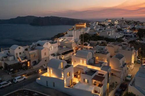 AetherOia Suites