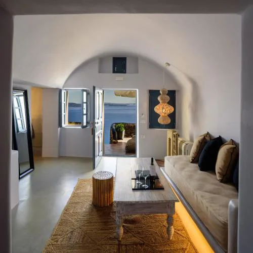 Nostos Apartments