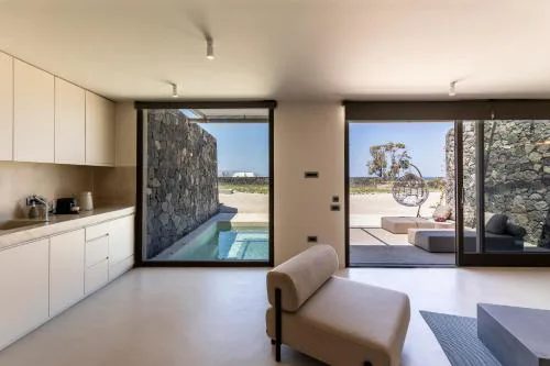 Santopaz Suites