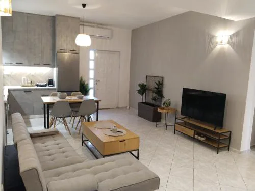 M & N Residence