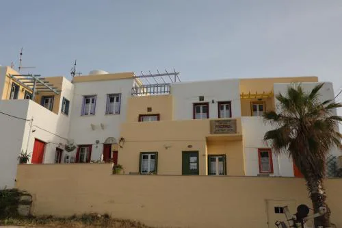 Panormos Apartments