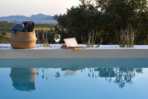 Luxury Paros Villa Villa Thoe Contemporary Luxury 3 Bedrooms
