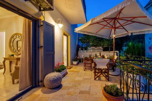 Marilu's, Paxos Port House