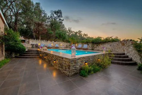 Vasia's Artistsvillas