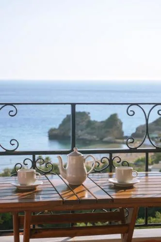 Fotini's Apartments - Pelekas Beach