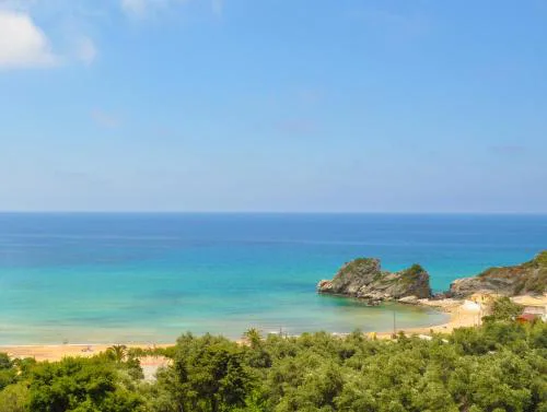 Studio Apartments with sea view and pool - Pelekas Beach Corfu