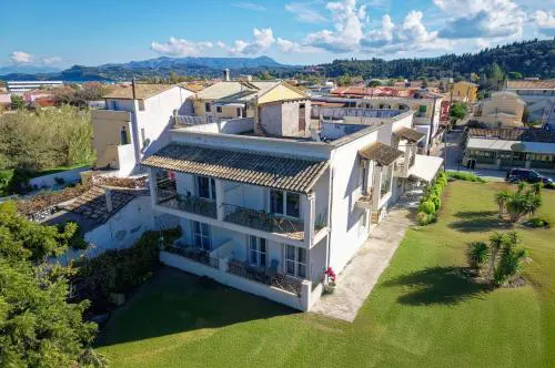 Kamarina Apartments