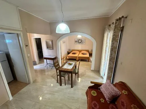 Nikos Holidays Apartment 1